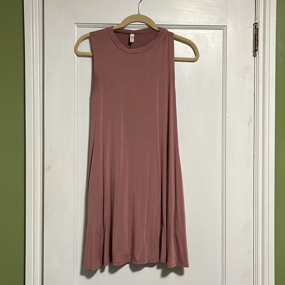 2 small sundresses with pockets - Picture 4 of 6